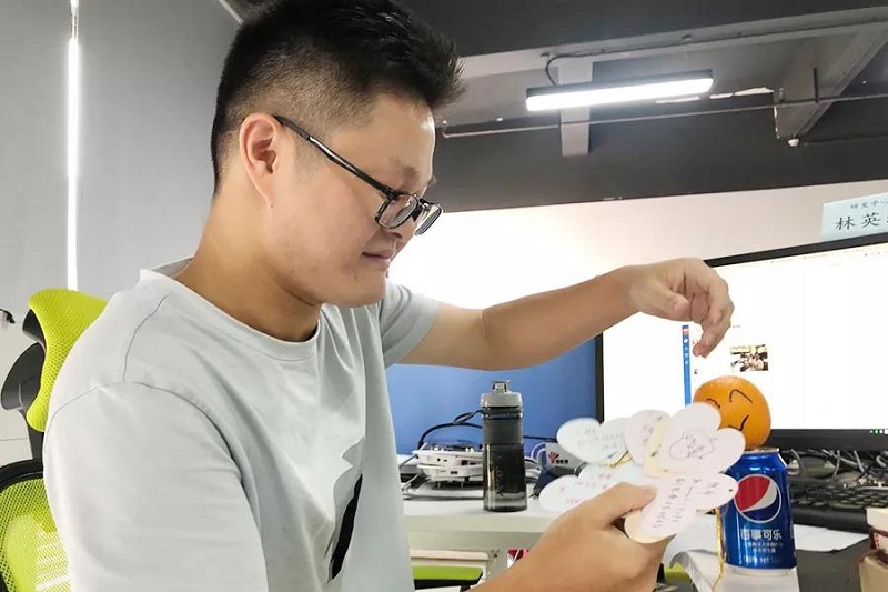 云里物里1024程序員節給你不一樣的體驗