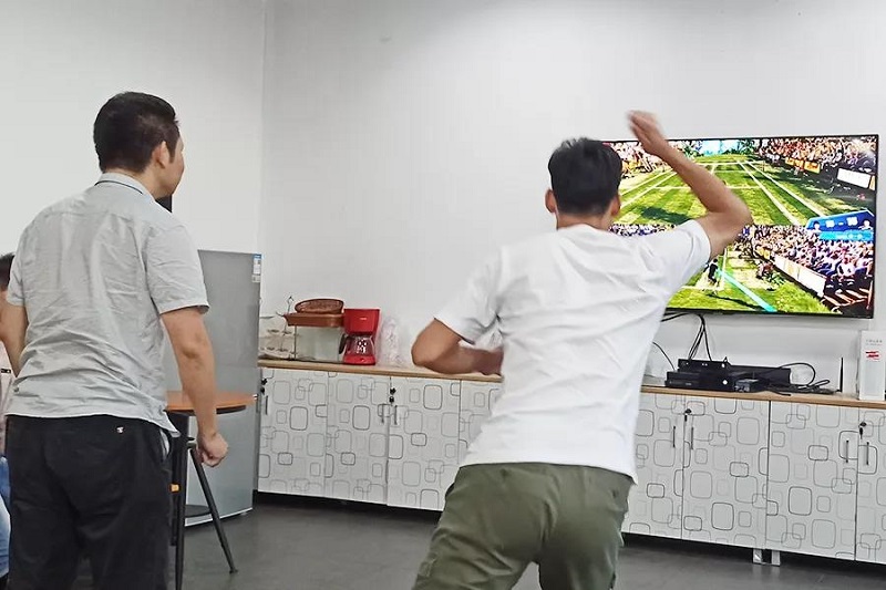 云里物里1024程序員節給你不一樣的體驗