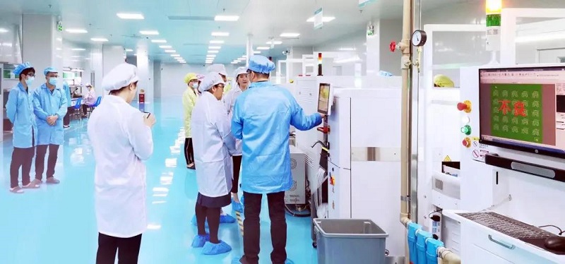 深圳擔(dān)保集團領(lǐng)導(dǎo)蒞臨指導(dǎo)工作，云里物里成績驕人備受肯定！