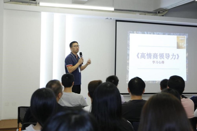 云里物里第三季度總結會議暨“全員學習季活動”成果演講圓滿結束！