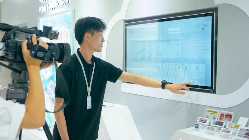 深圳廣電《1919創財經》走進云里物里：以“萬物互聯”打造全場景數字化智慧生態鏈