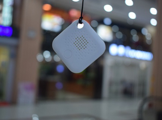 云里物里智能防丟器亮相博覽會(huì)受青睞