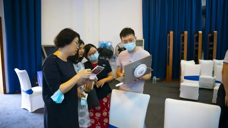 龍華街道重點企業數字化轉型賦能推進會成功舉辦,云里物里助力企業加速破局