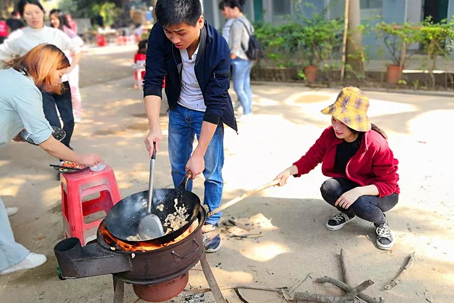 “誰領(lǐng)風(fēng)騷,非你莫鼠”云里物里國內(nèi)營銷中心拓展活動圓滿成功!