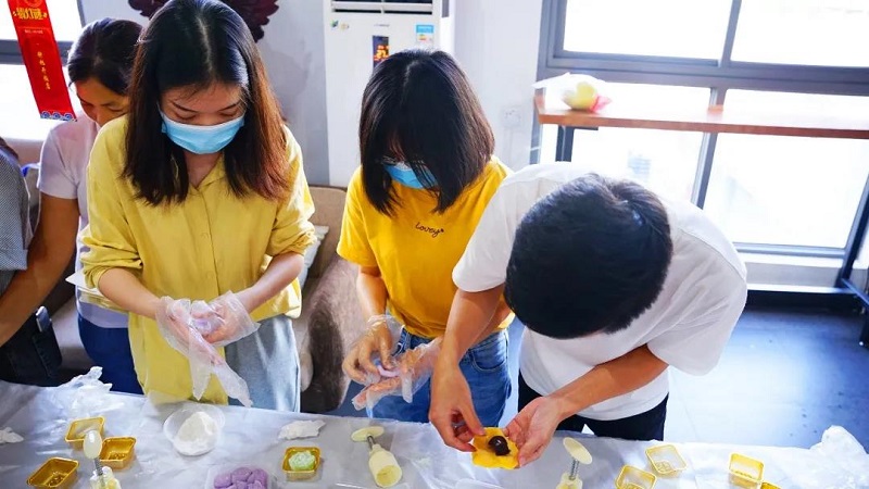 當(dāng)中秋遇上國慶，這個(gè)十一注定不一樣