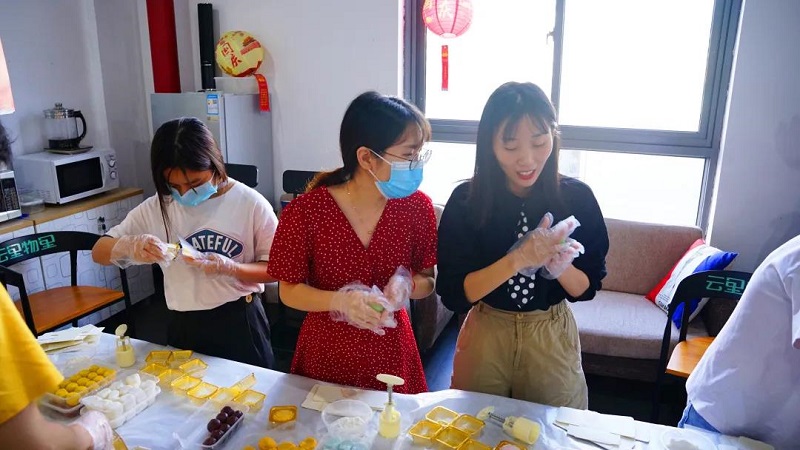 當(dāng)中秋遇上國慶，這個(gè)十一注定不一樣